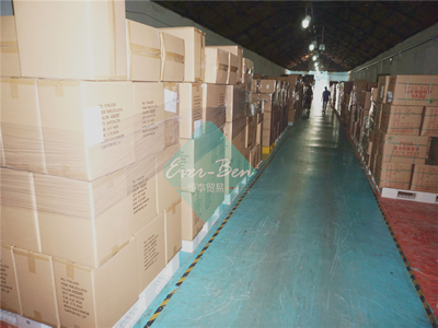 Disposable Raincoat Warehouse Packing Carton